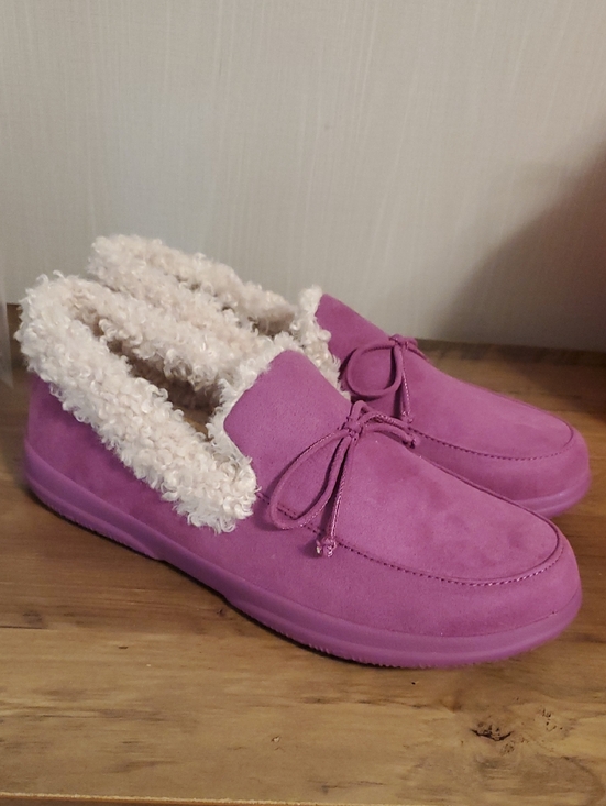 Vionic Shoes - Vionic Purple Plush-Lined Women's Moccasins